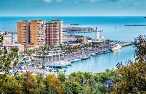 60 x 9 Metro Ormeggio Malaga San Andres Superyacht Porto Turistico In Vendita