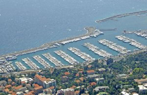 26 x 5.9 Metro Ormeggio San Remo Portosole Porto Turistico In Vendita