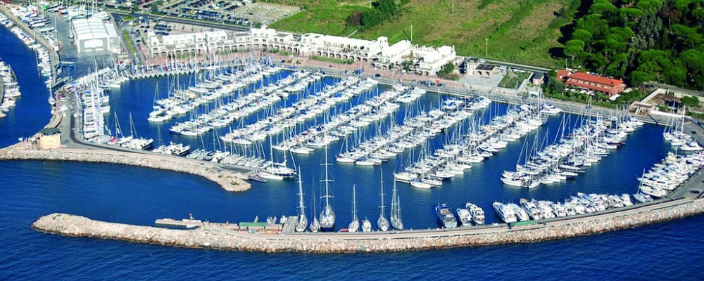 Porto turistico di Scarlino - Ormeggi e posti barca Porto turistico di Scarlino - Ormeggi e posti barca