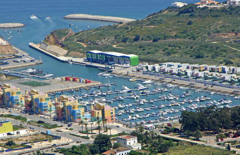 Porto turistico de Albufeira - Ormeggi e posti barca Porto turistico de Albufeira - Ormeggi e posti barca